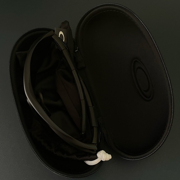 Oakley M2 Frame Custom Prizm Tungsten - Picture 2 of 4